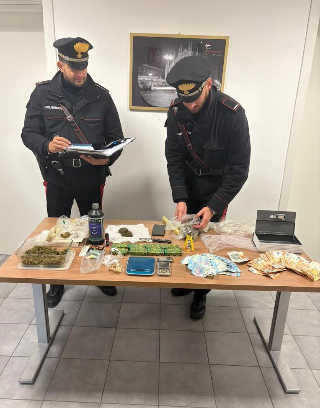 Montesilvano - I Carabinieri di Chieti arrestano in lituano trovato con oltre un chilo di droga